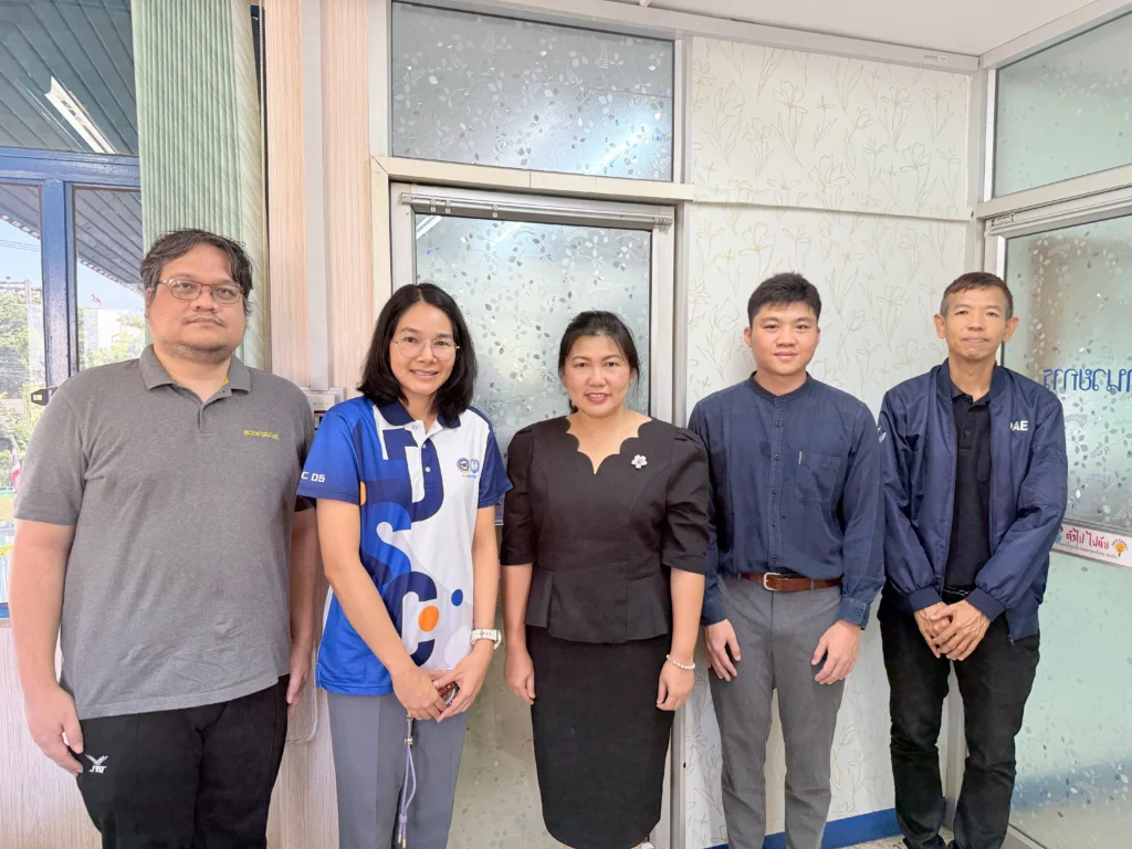 Director of ROAE2 exchanged views on the research project with faculty members from the Faculty of Logistics and Digital Supply Chain, Naresuan University, Phitsanulok Province.